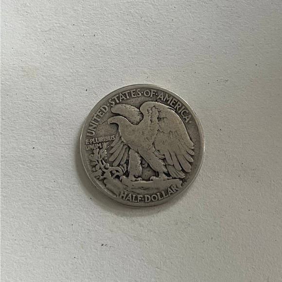 1942 Liberty Half Dollar No Mint Mark 90% Silver - Picture 2 of 3